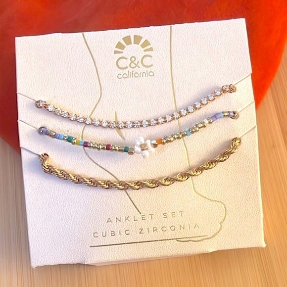 Brand New C&C California Anklet Set Daisy Beaded Gold Tone Braided Rhinestone - Picture 3 of 10